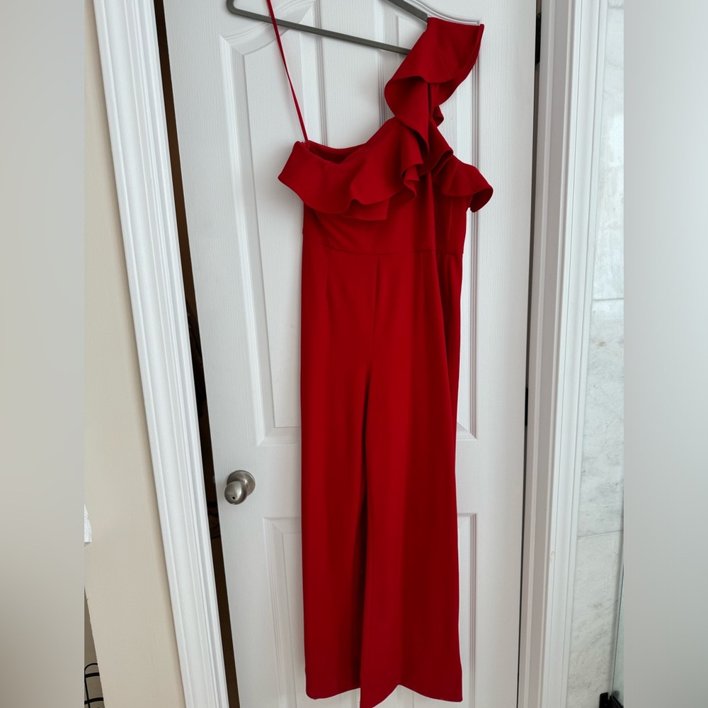 Size 6 Gianni Bini red one shoulder formal jumpsuit